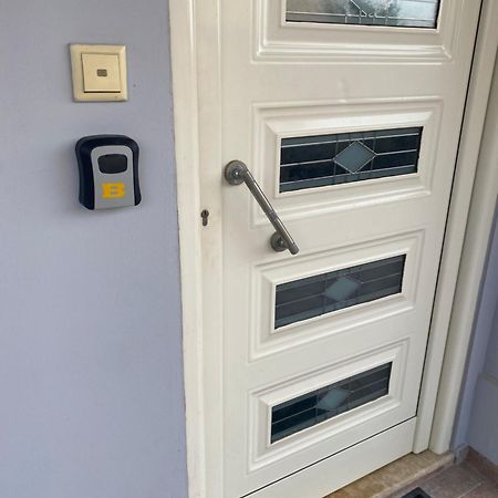 New Lovely Apartment In Heraklion Экстерьер фото